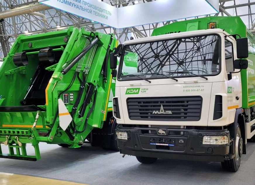 Смоленский «Завод КДМ» – место рождения мусоровозов