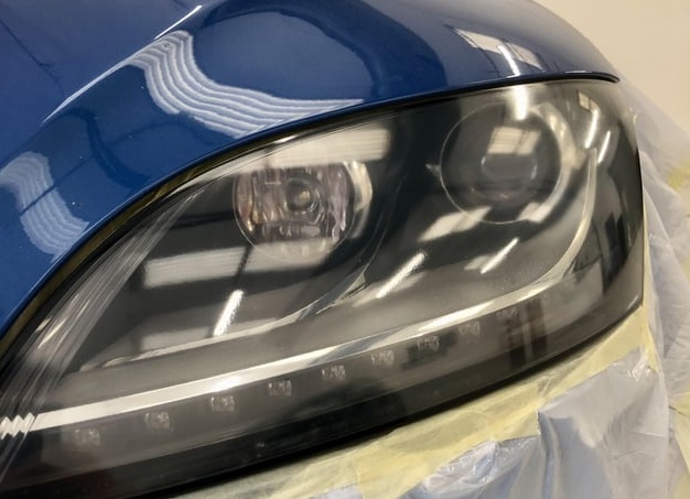 Почему желтеют фары? Одна ошибка, которую делают 90% водителей